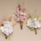Boutonnière Fleurs En Papier Blanc Et Vert