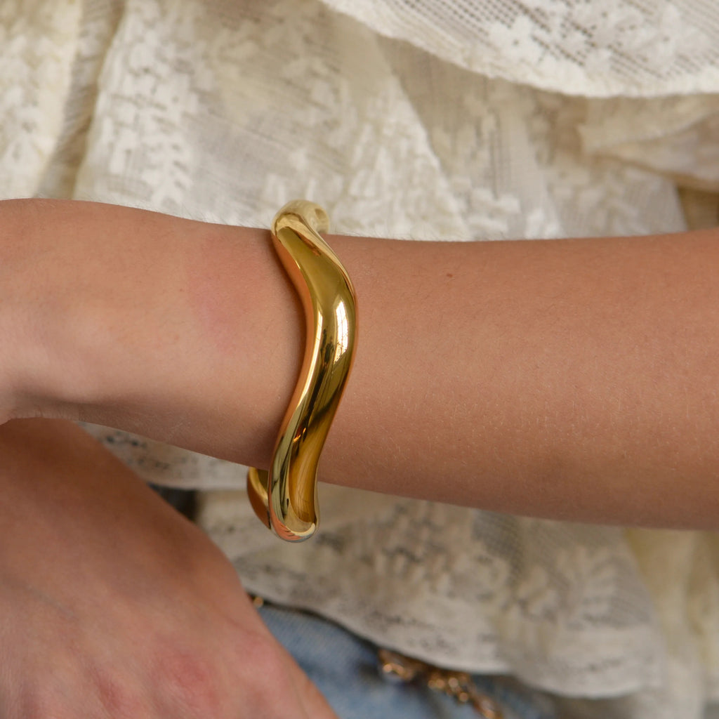 Luna Bangle