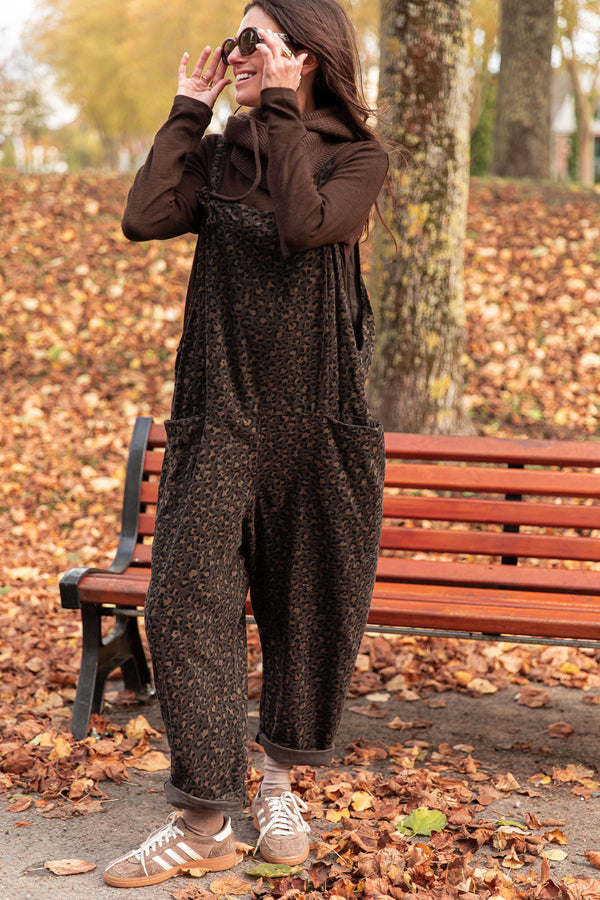 BRYAN Chocolate - Corduroy Dungarees