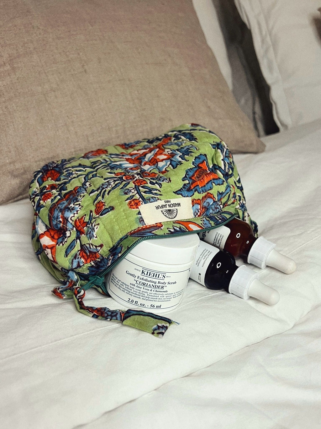 Delhi Toiletry Bag