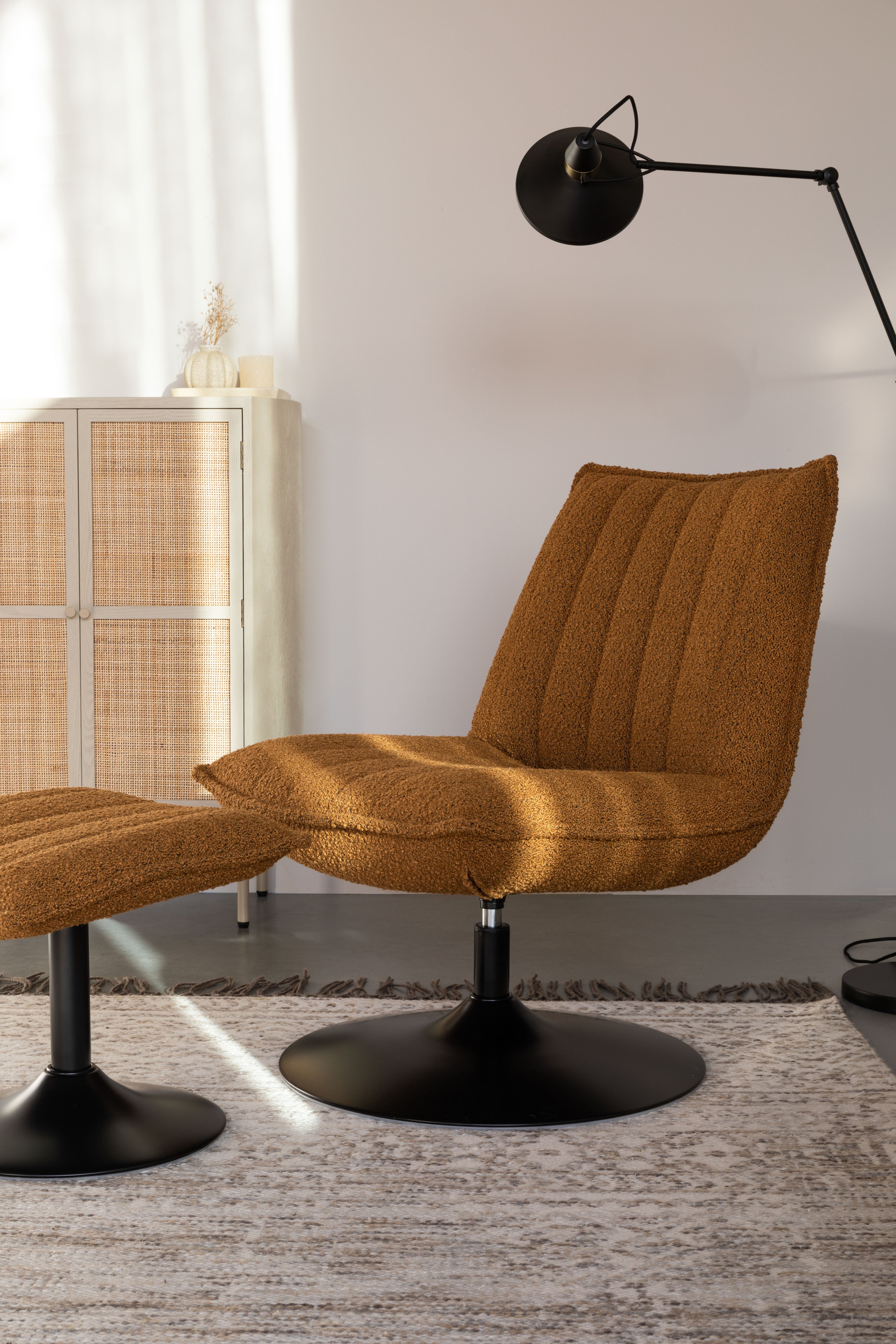 Jax Bouclé - Lounge Armchair - Fabric - Ochre/Brown