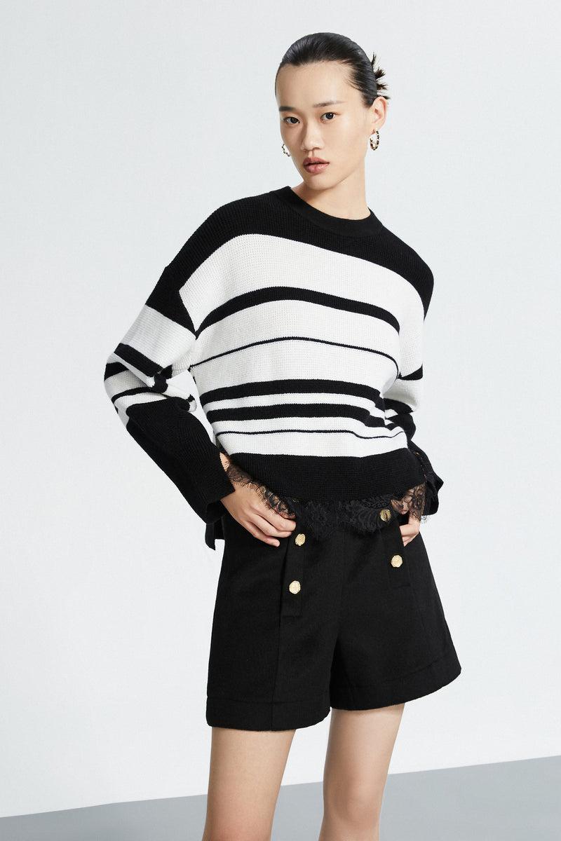 Lily - Courte - Noire