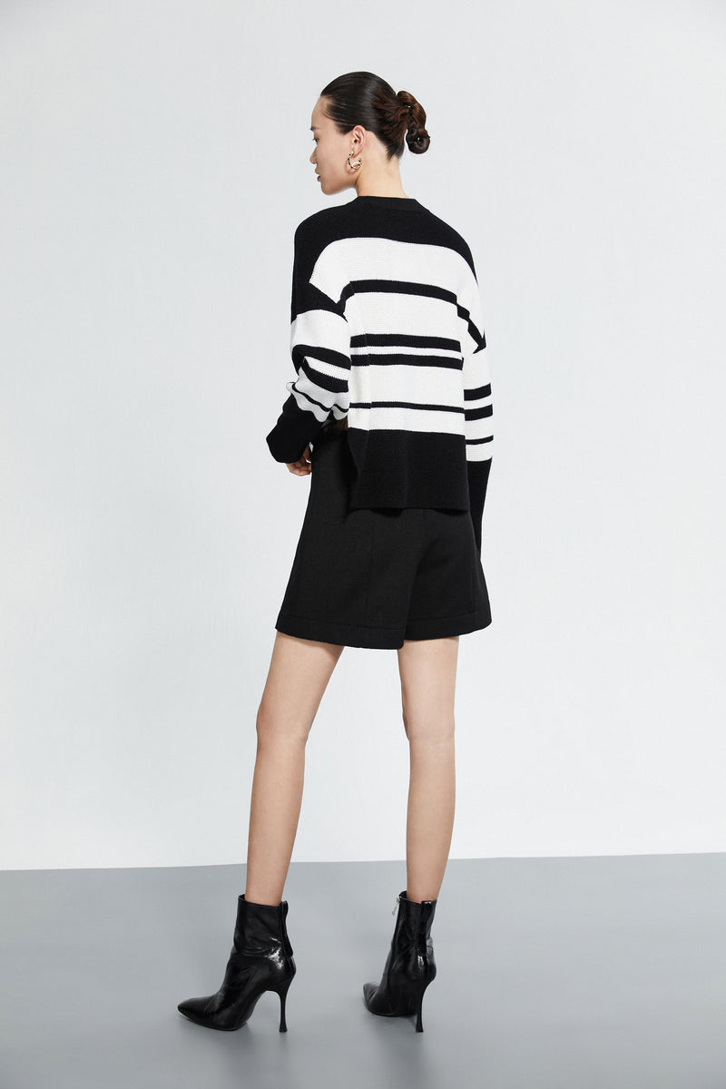 Lily - Courte - Noire