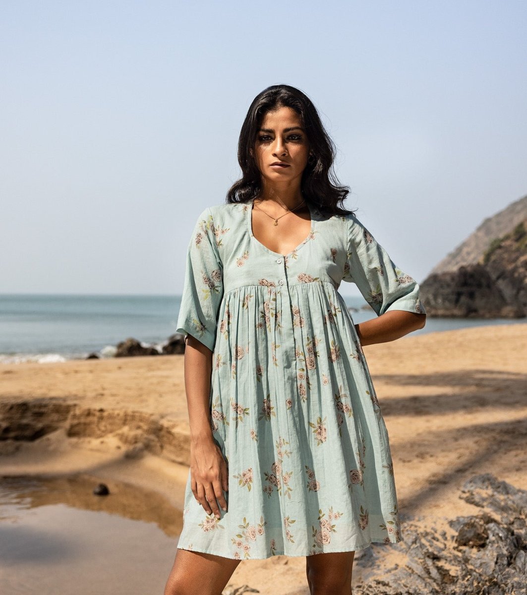 Robe Carrie