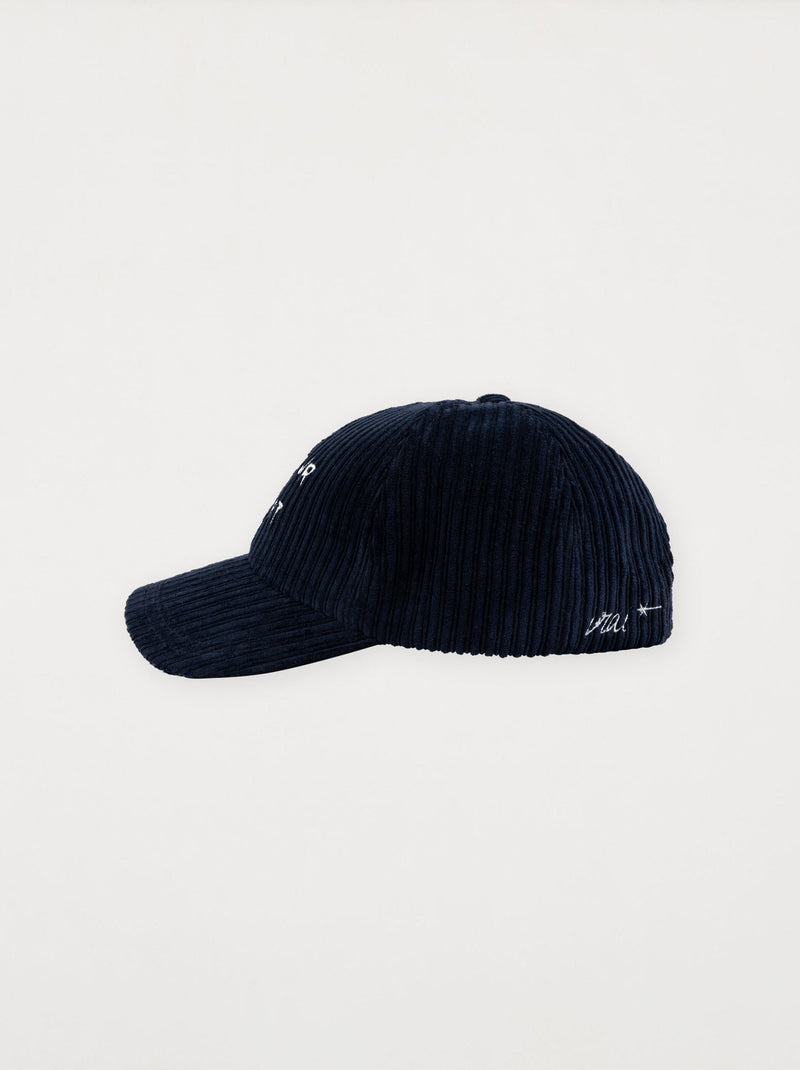 Casquette L'AMOUR DE L'ART velours bleu minuit