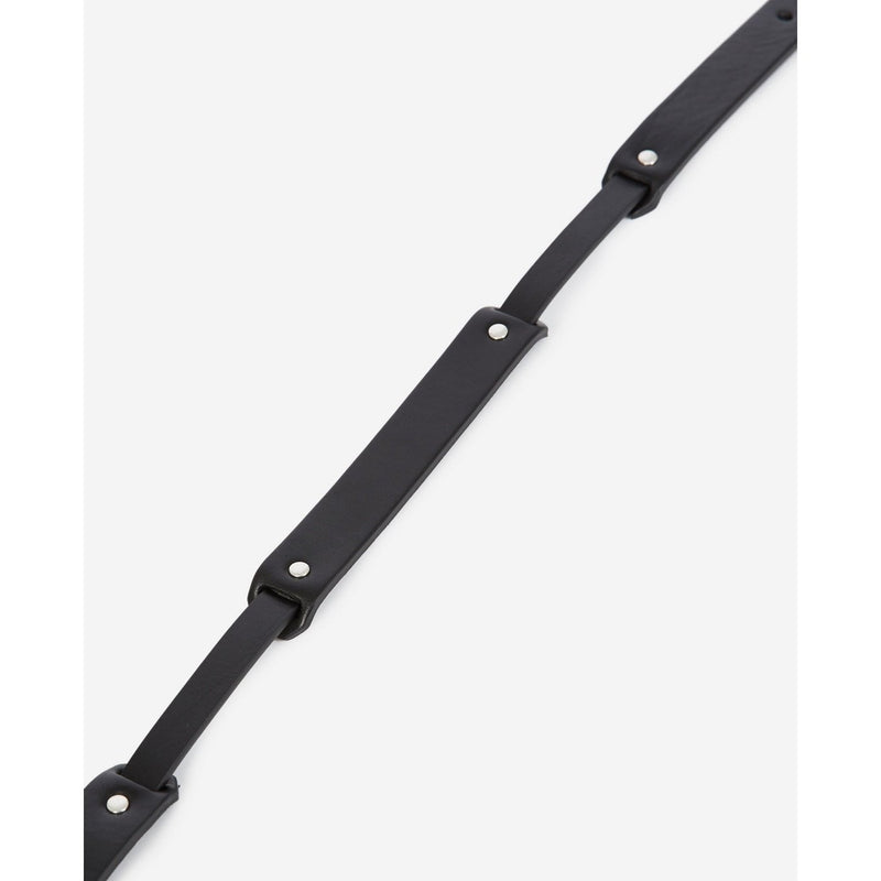 Cinturón fino de piel con aberturas - Negro - Mujer