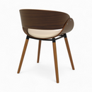 chaise beige cuir synthetique et pieds en bois plaque noyer