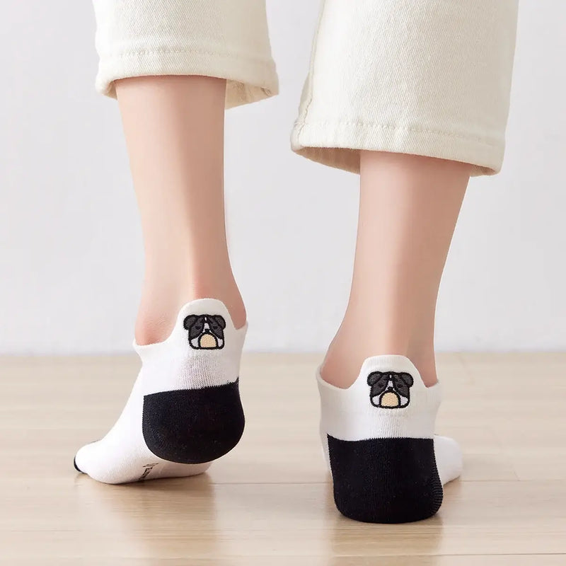 Chaussettes en coton bulldog à languette chien pour femme | Chaussettes confortables et élégantes | Idéales pour le quotidien ou les occasions spéciales | Disponibles en plusieurs couleurs 