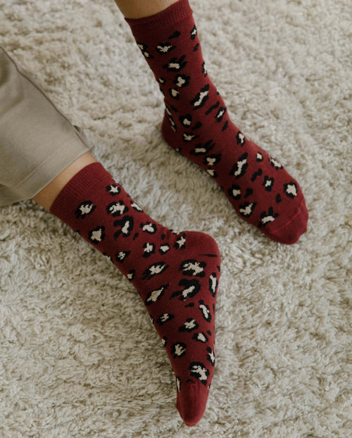 Pack 2 paires chaussettes femme léopard, blanc-bordeaux Angarde bordeaux close up