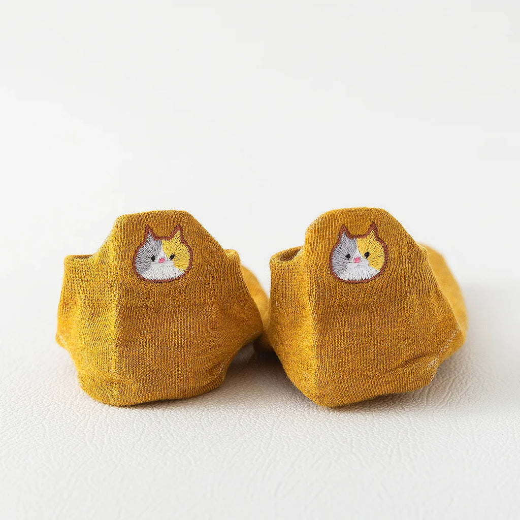 Chaussettes jaunes en coton à languette chat pour femme | Chaussettes confortables et élégantes | Idéales pour le quotidien ou les occasions spéciales | Disponibles en plusieurs couleurs et tailles