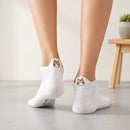 Chaussettes blanches en coton à languette chat pour femme | Chaussettes confortables et élégantes | Idéales pour le quotidien ou les occasions spéciales | Disponibles en plusieurs couleurs et tailles