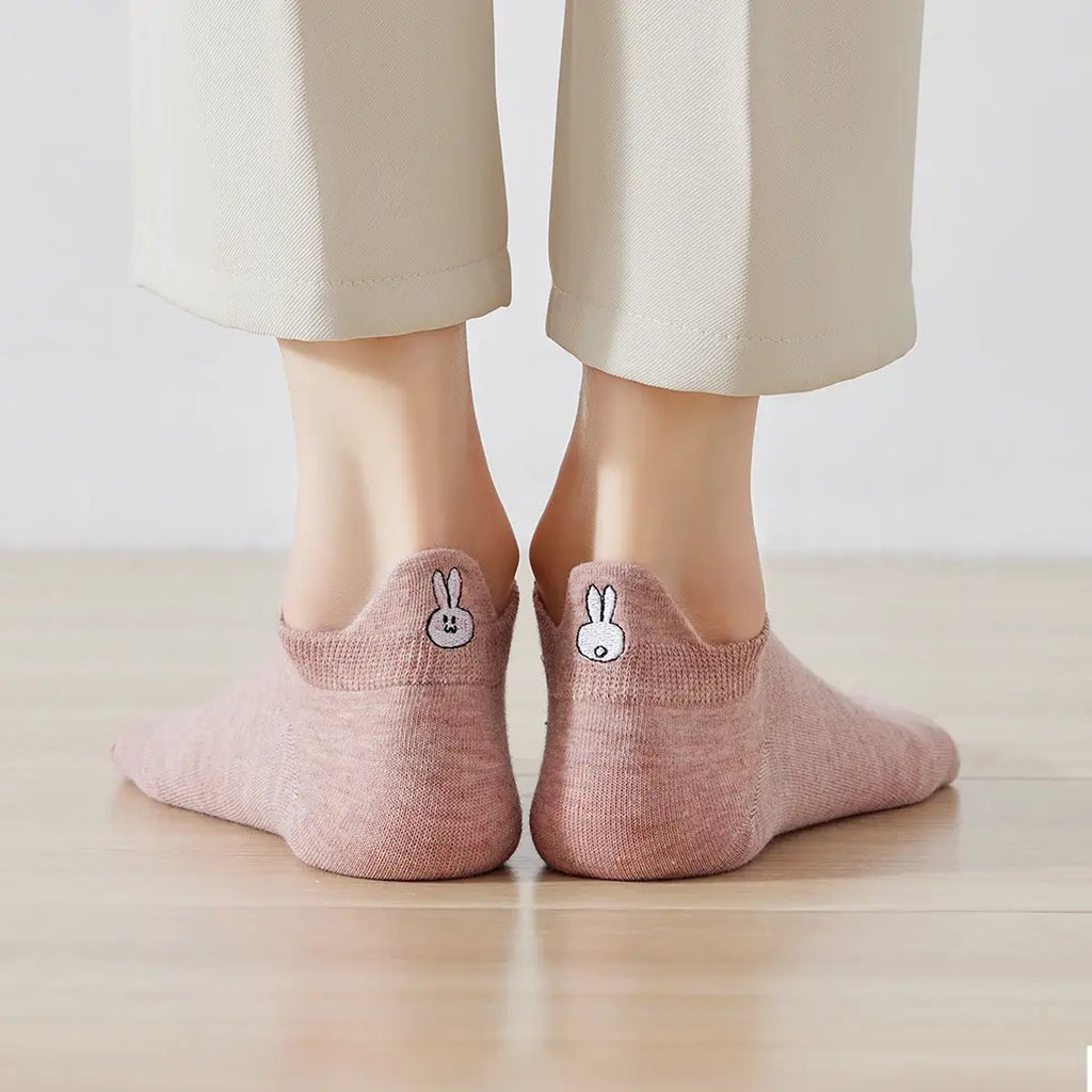 Chaussettes roses en coton à languette lapin pour femme | Chaussettes confortables et élégantes | Idéales pour le quotidien ou les occasions spéciales | Disponibles en plusieurs couleurs