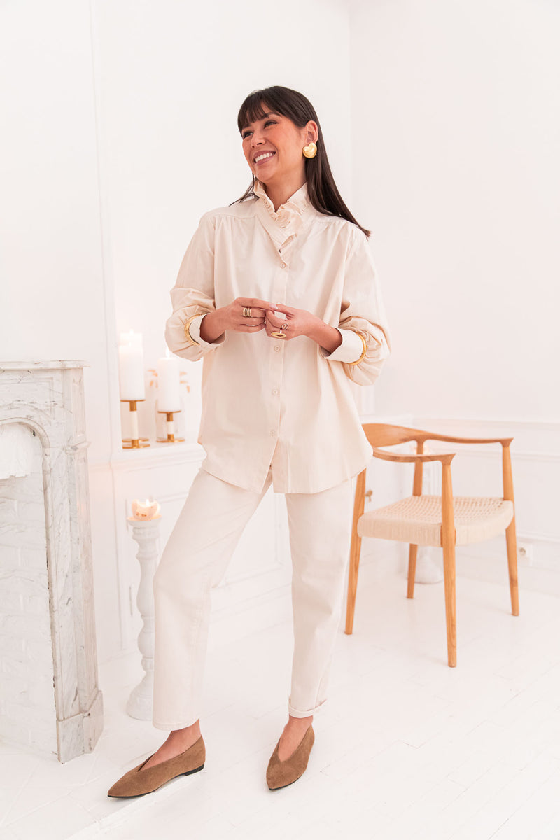 LÉONIE Beige - Victorian Collar Shirt