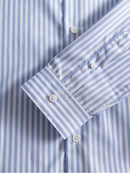 Camisa a rayas sin arrugas de cuello recto - Azul cielo