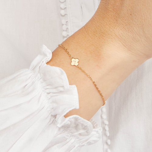 Bracelet Personnalisé Initiale Croix Romane Sur Chaîne