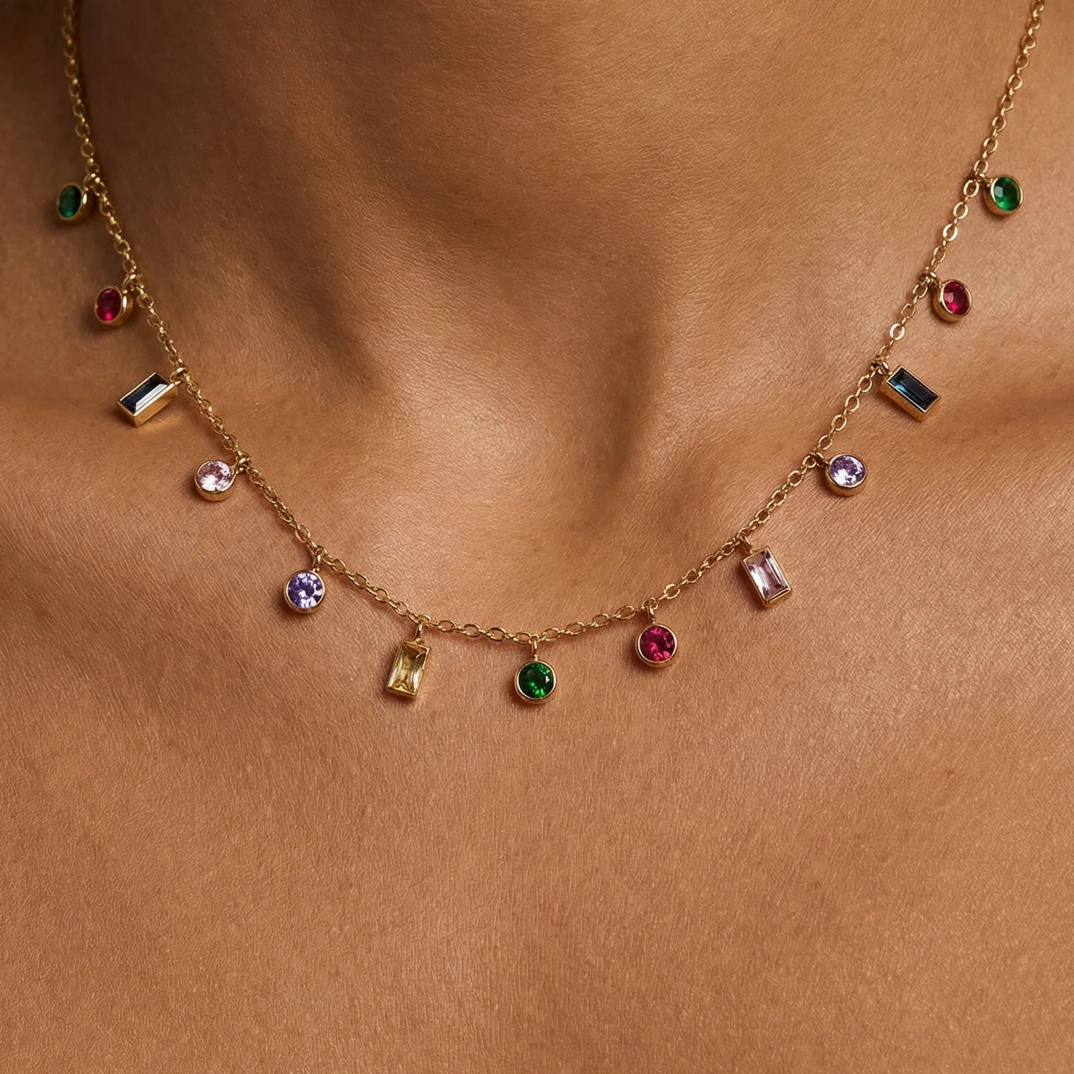 Collier Anna