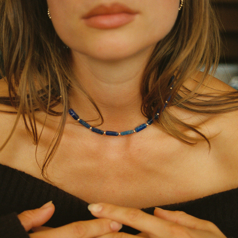 Le Collier Lapis-Lazuli
