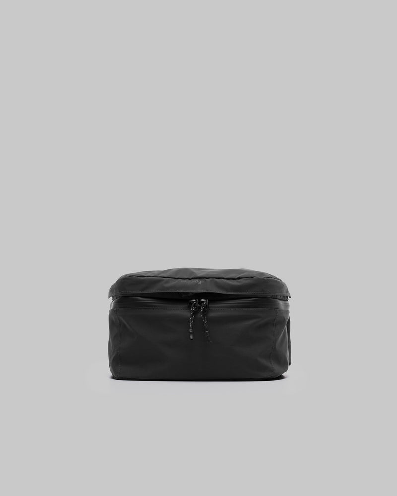 Convert Daypack - Black / Electric Purple