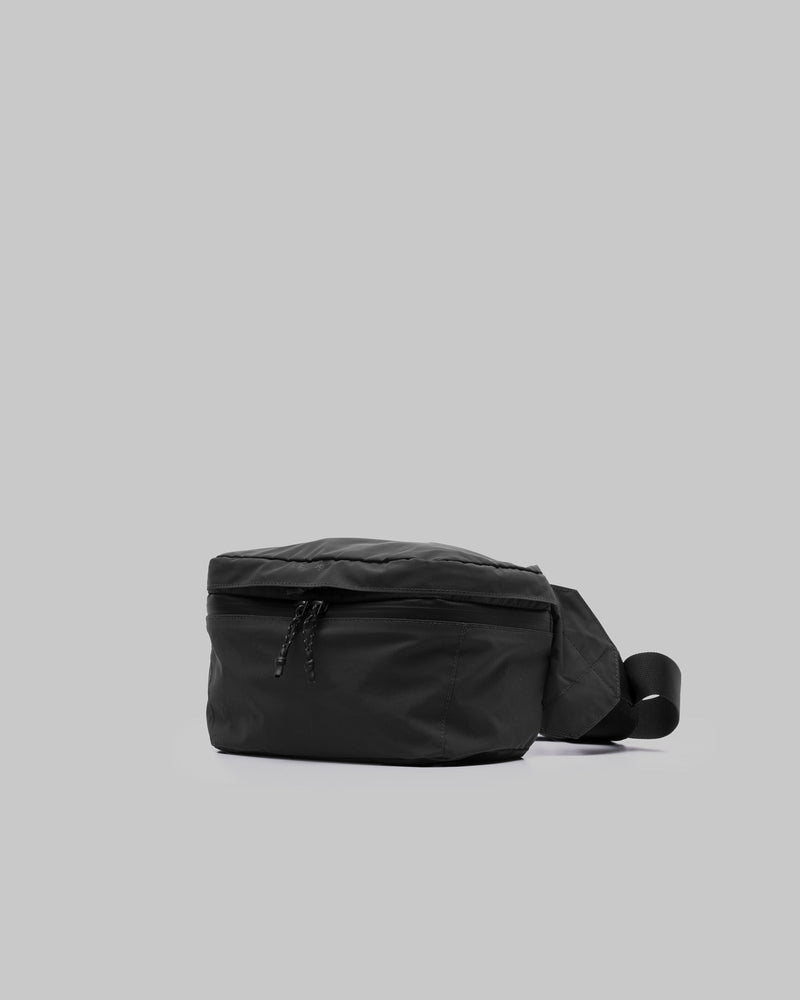 Convert Daypack - Black / Electric Purple