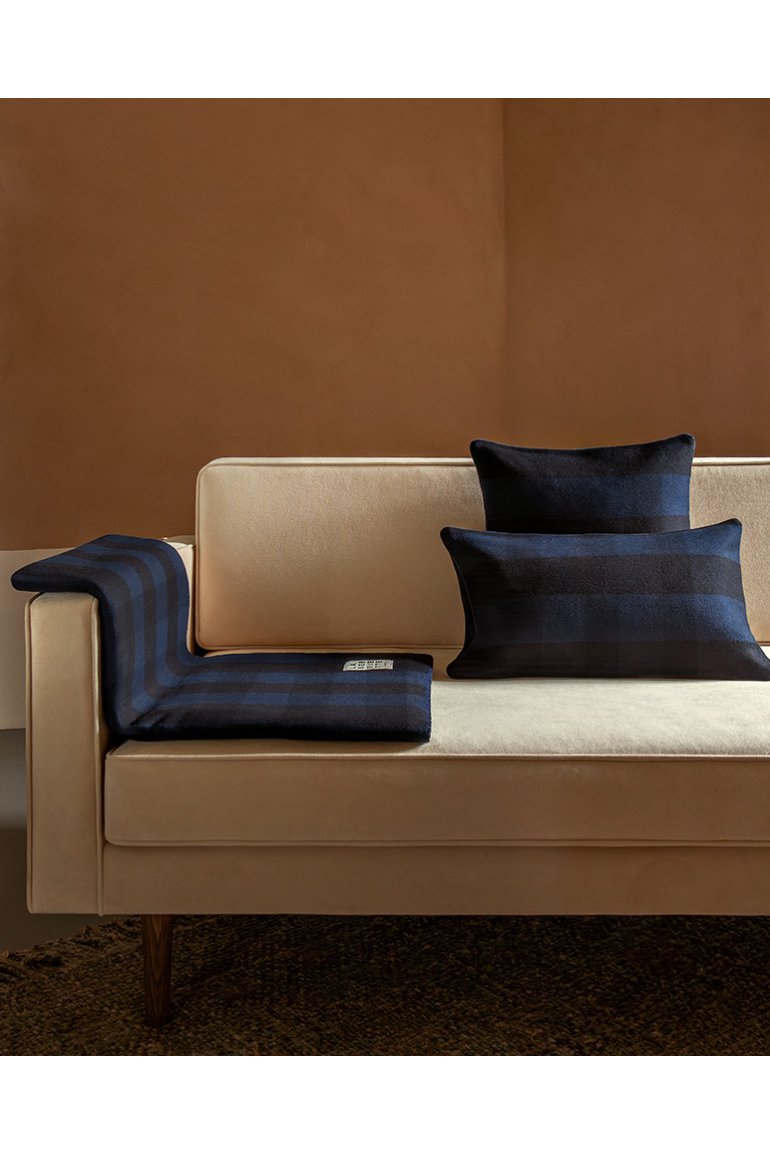 Cuscino A Quadri Grandi - Blu / Nero