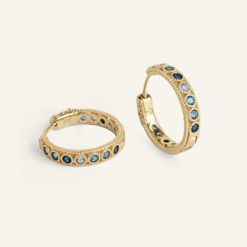 Boucles d'oreilles créoles femme plaqué or serties de pierres de zircons bleus