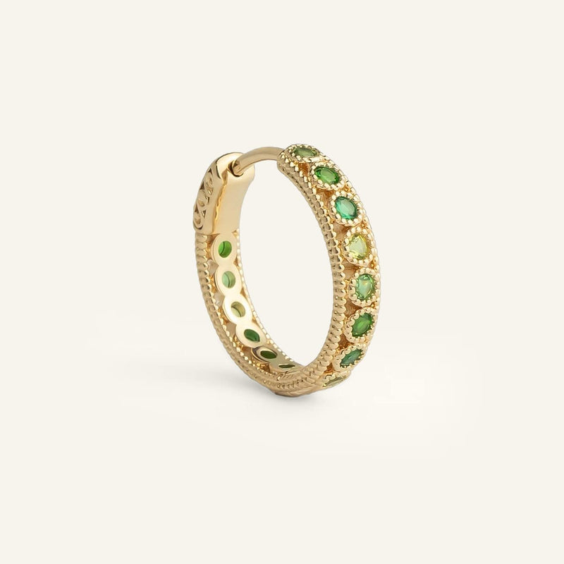 Boucle d'oreille créole femme plaqué or sertie de pierres de zircons verts