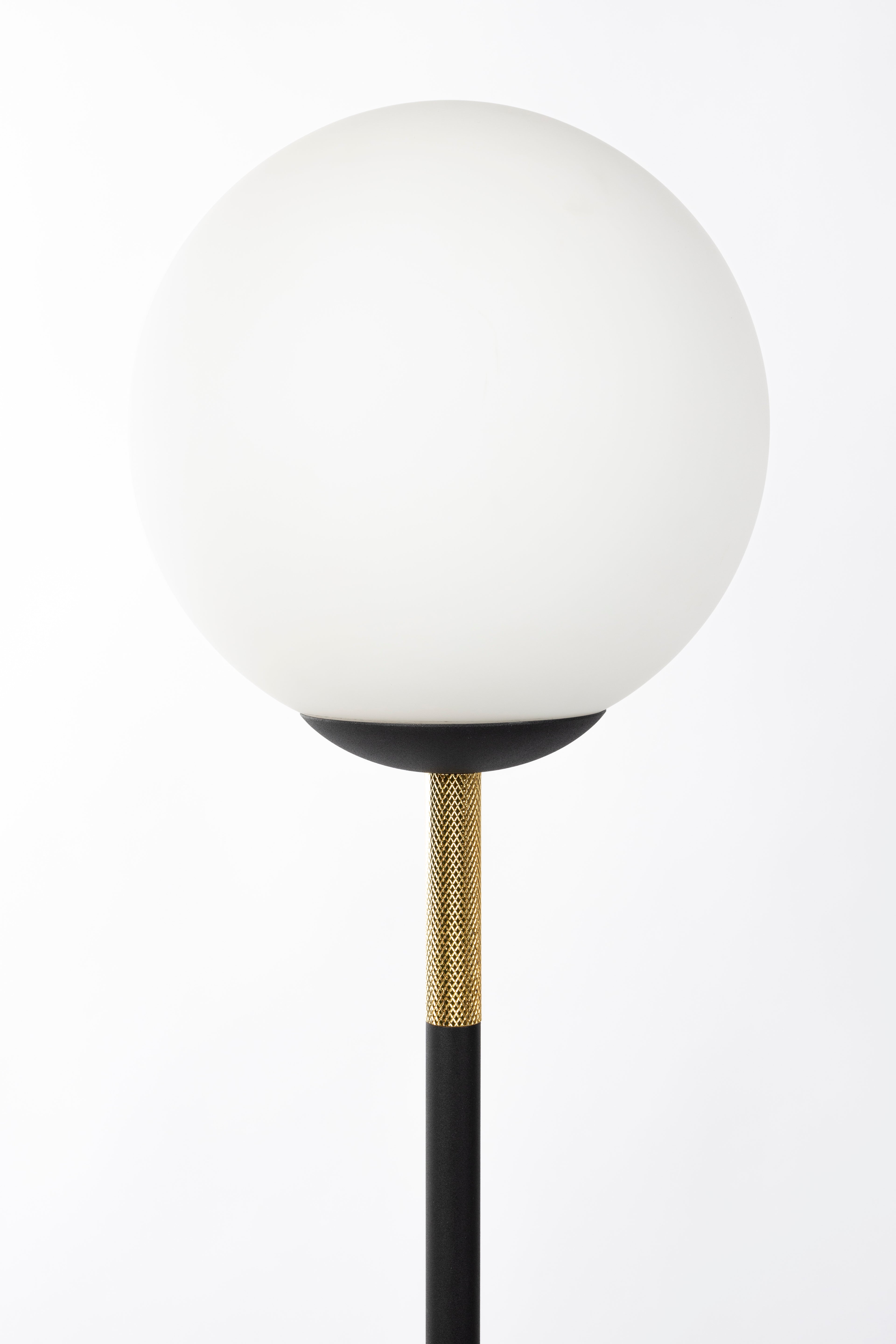 Orion Charge - Floor Lamp - Glass - Black