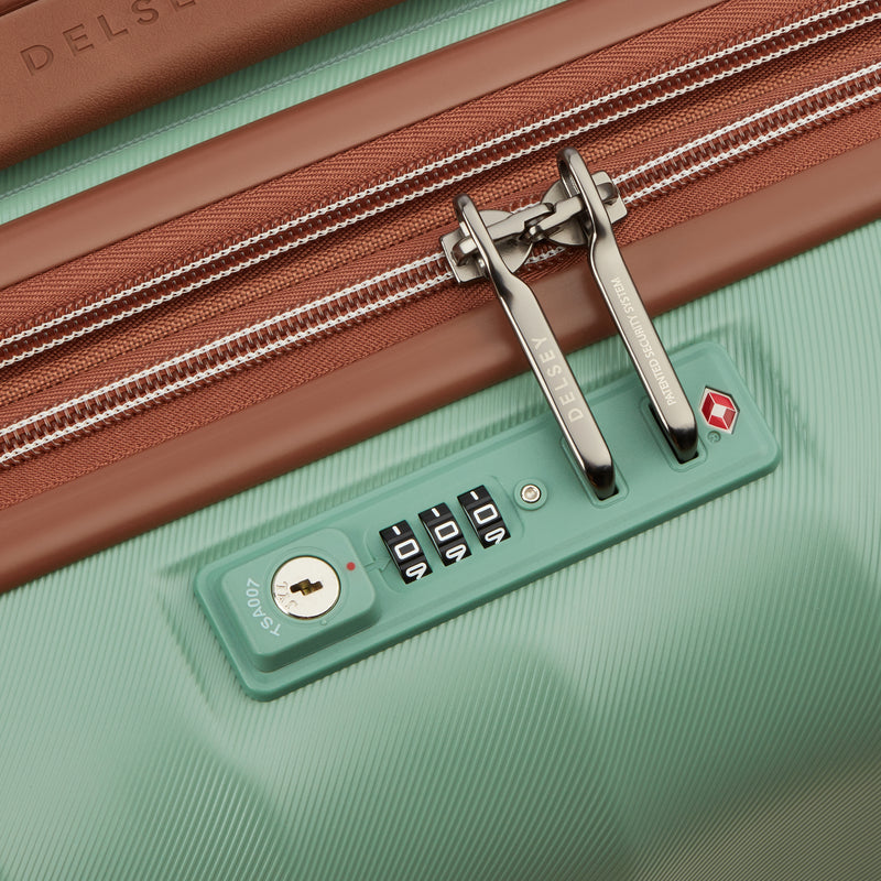 Slim Expandable Trolley Suitcase 4 Double Wheels 55 Cm - Green