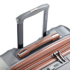 Maleta de estancia media (66 cm Carrousel 2 - Plata