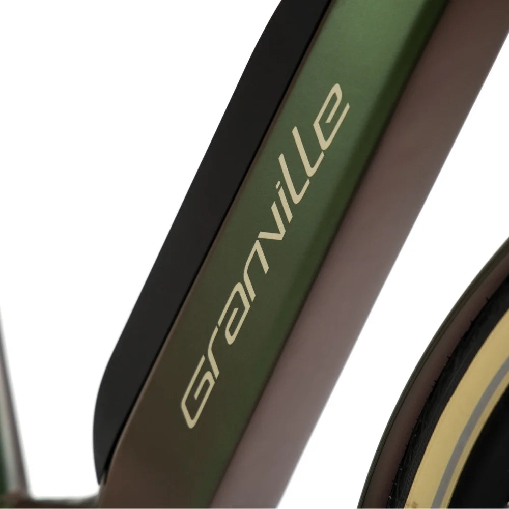 E-Absolute 35 Active - 500W - Matte Chameleon Green