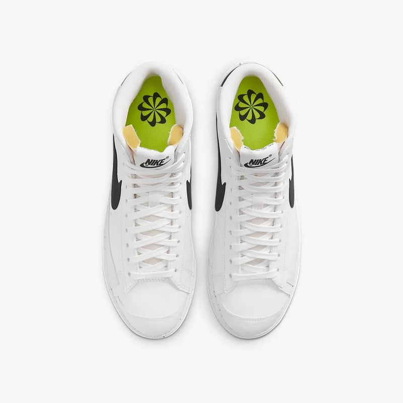 Blazer Mid '77 Sneakers - White - Adult