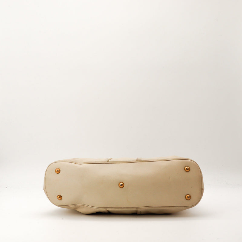 Amana-vintage-sacs-de-luxe-pas-cher-bag-details-occasion-speedy-dior-seconde-main-exclusif-sac-vuitton-authentique-noé-papillon