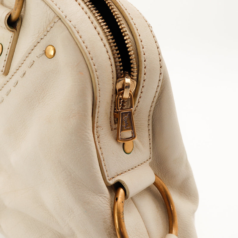 Amana-vintage-sacs-de-luxe-pas-cher-bag-details-occasion-speedy-dior-seconde-main-exclusif-sac-vuitton-authentique-noé-papillon