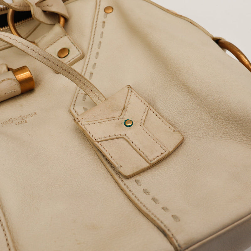 Amana-vintage-sacs-de-luxe-pas-cher-bag-details-occasion-speedy-dior-seconde-main-exclusif-sac-vuitton-authentique-noé-papillon