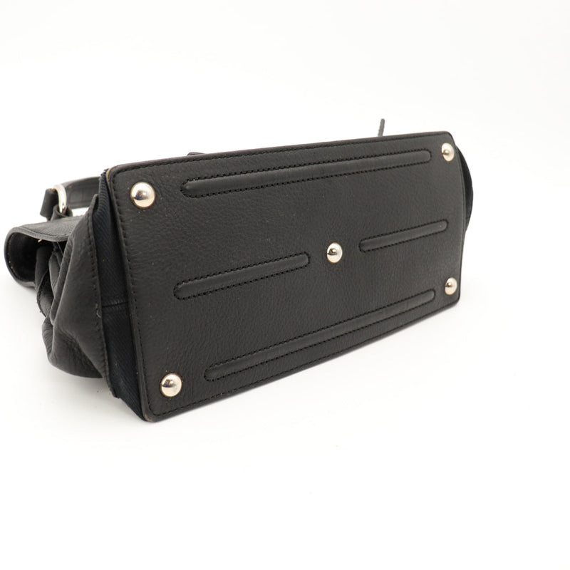 Amana-vintage-sacs-de-luxe-pas-cher-bag-details-occasion-speedy-dior-seconde-main-exclusif-sac-vuitton-authentique-noé-papillon