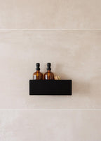 Duschablage SHEA con dos botellas en un estilo negro Regal in der Dusche