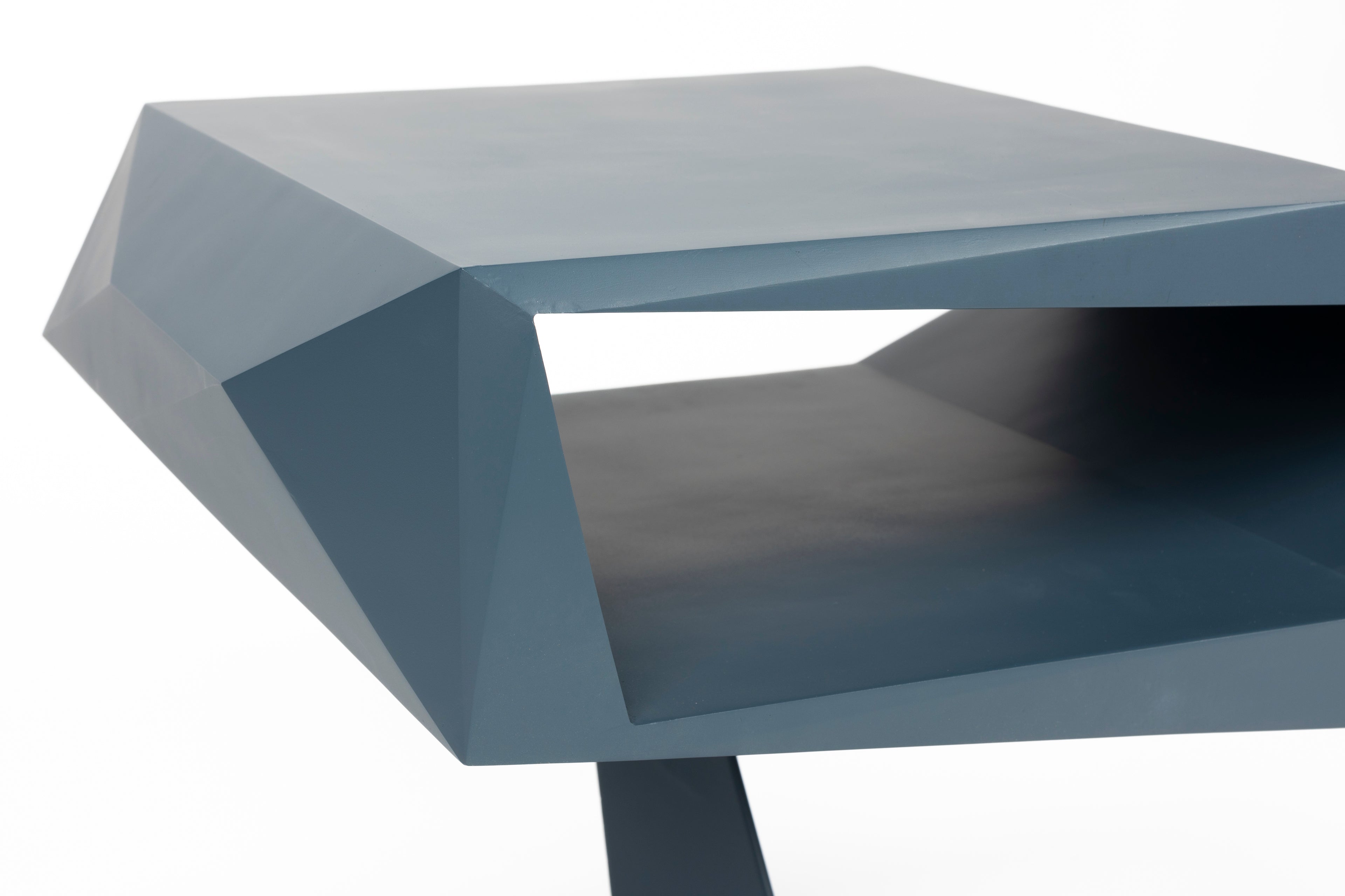 North - Side Table - Resin - Blue/Black