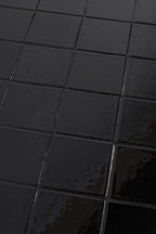 Glazed - Coffee Table - Ceramic - Black