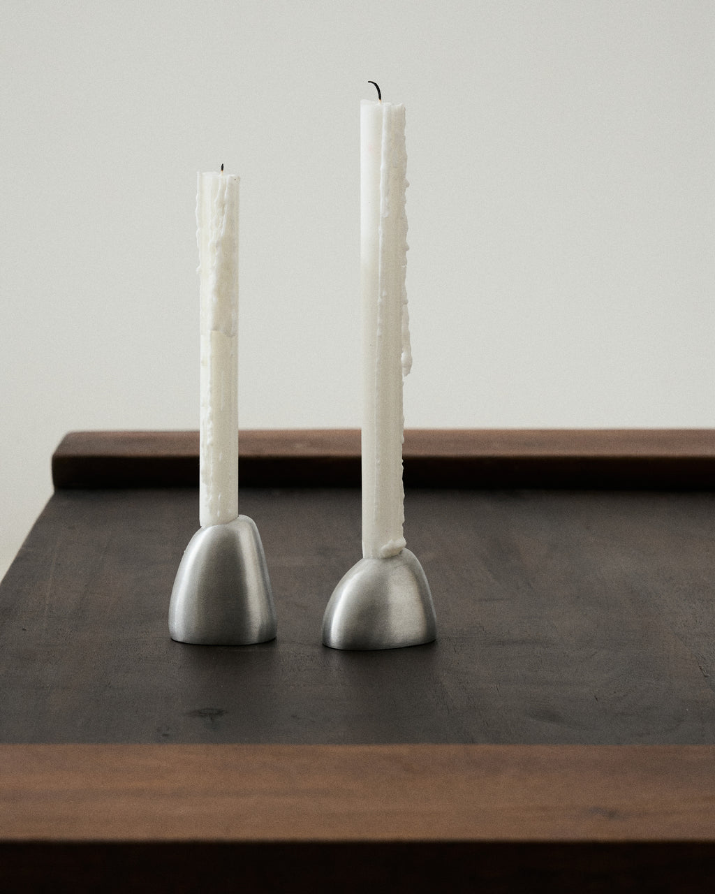 Out Of Lines Kitchen & Table - Bougeoir 02 - Aluminium - Gris