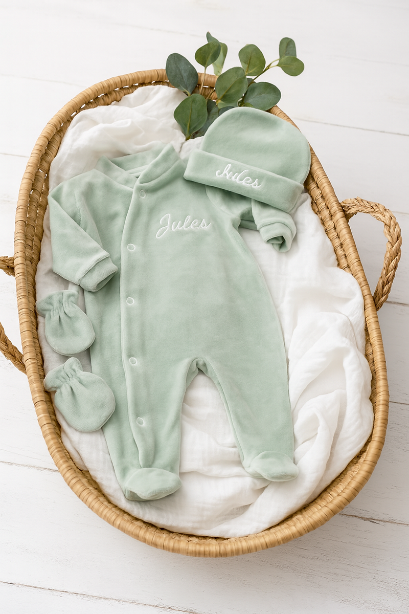The Dreamer - 3 Piece Keychain - Eucalyptus