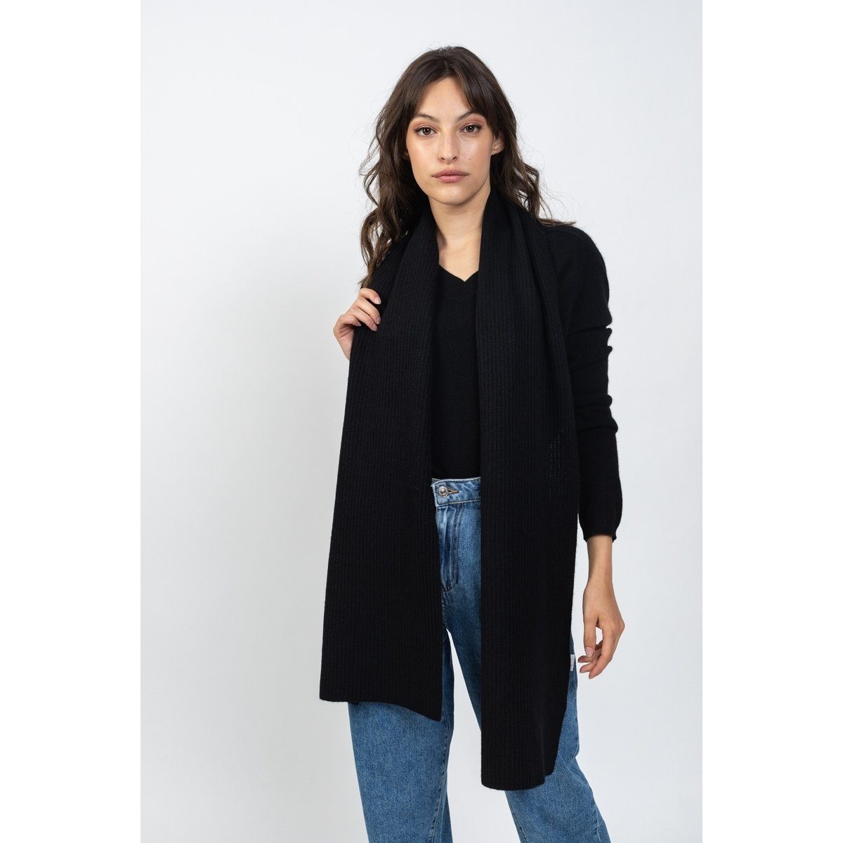 Apolline Black Scarf, English Rib, 100% Cashmere, 4-Ply - Accessory