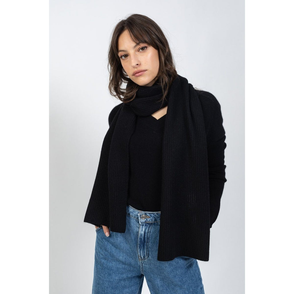Apolline Black Scarf, English Rib, 100% Cashmere, 4-Ply - Accessory