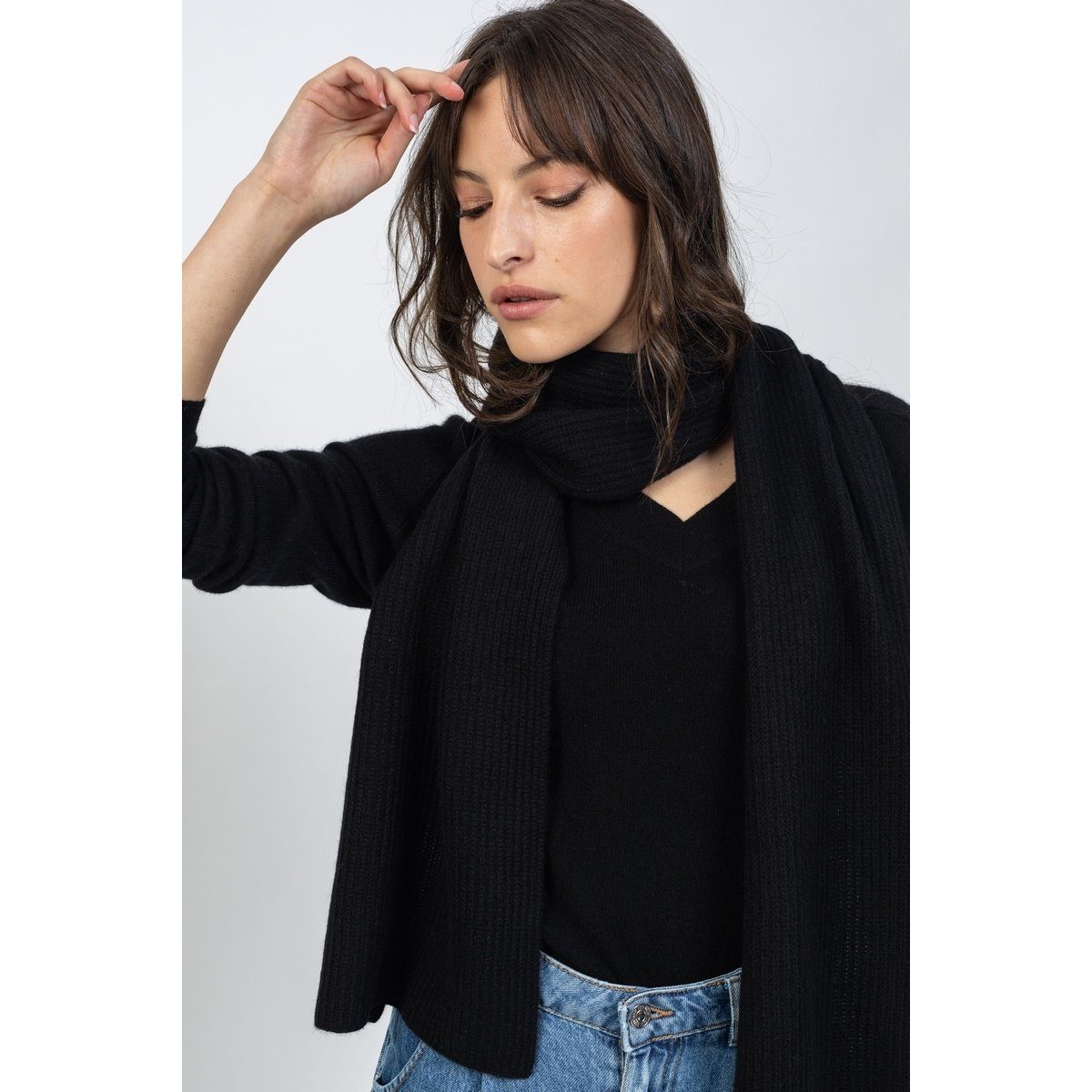 Apolline Black Scarf, English Rib, 100% Cashmere, 4-Ply - Accessory