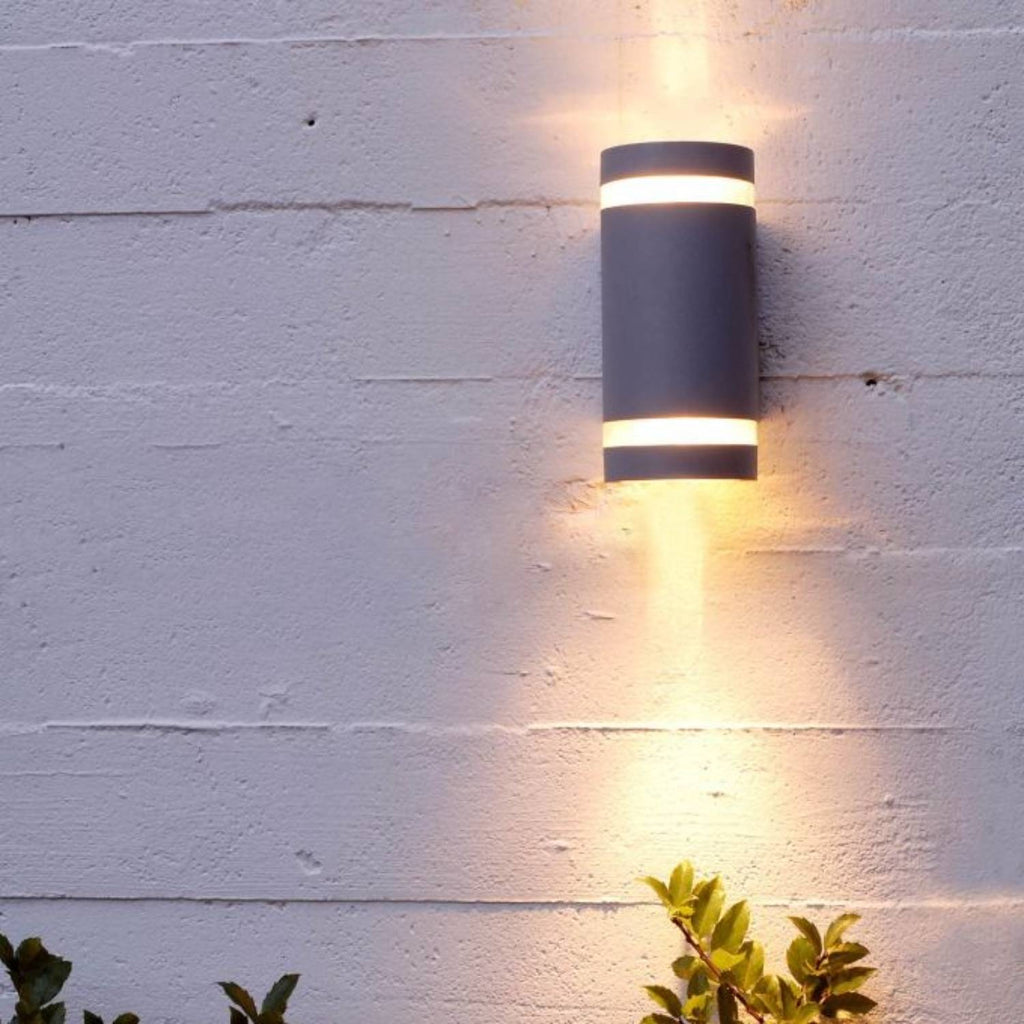 Focus - Mains-Powered Wall Light - Aluminium - Dark Grey