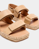 Beke Camel