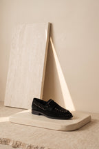 Mocasines Emilia con tachuelas - Negro