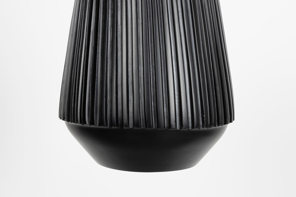 Aysa Haute - Pendant Lamp - Aluminum - Black
