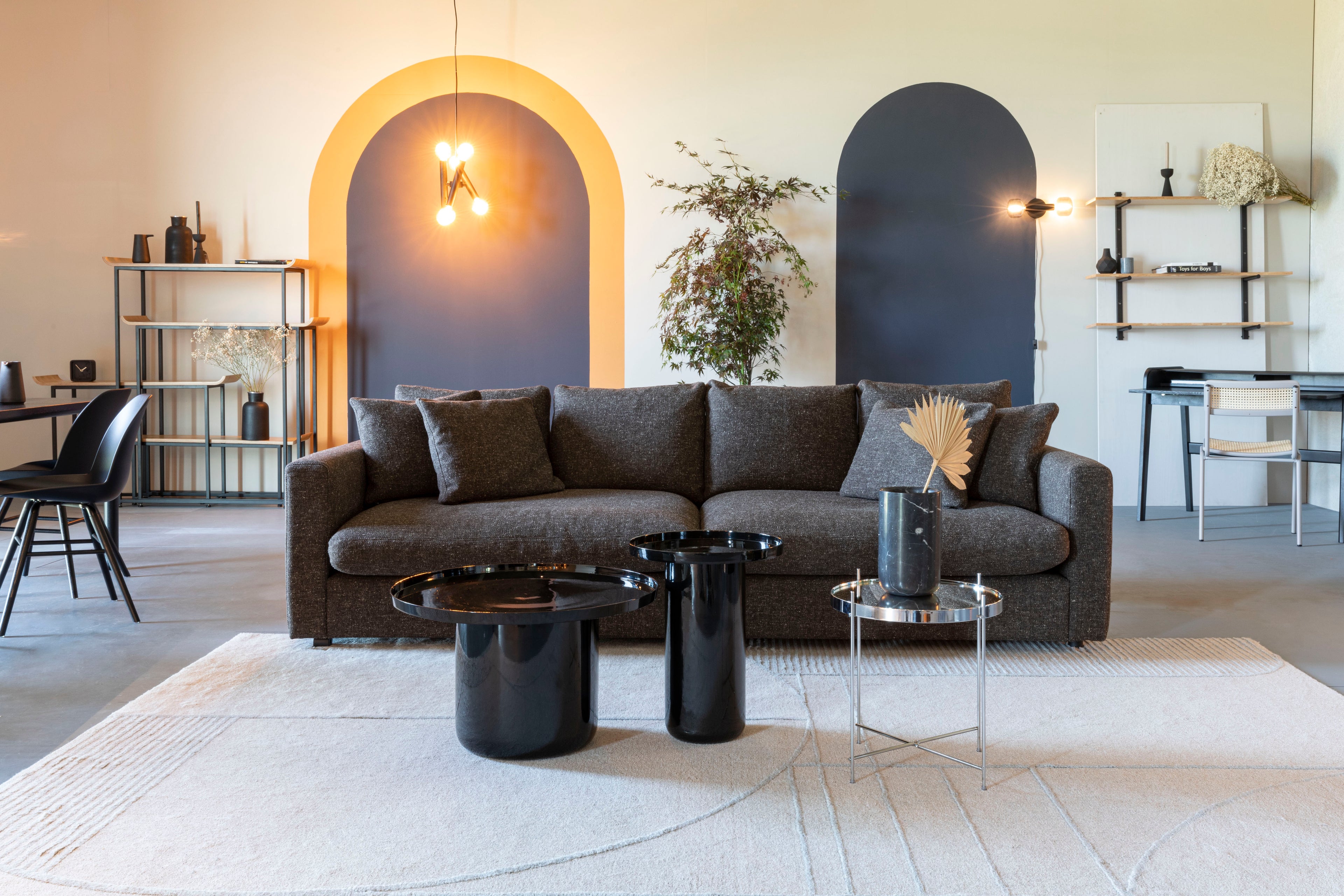 Shiny Bomb - Coffee Table - Aluminum - Black