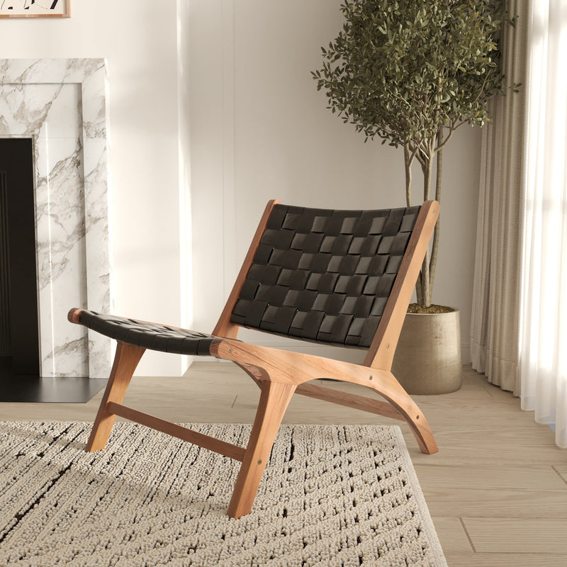 Fauteuil Kuna en teck et cuir noir