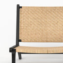 Fauteuil Kilka en bois de teck noir et tressage chevron en rotin